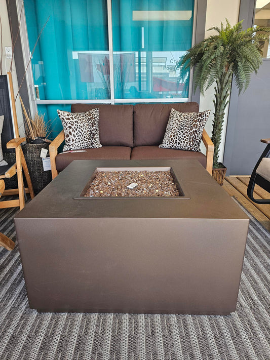 Forma 35 Firepit by O.W Lee