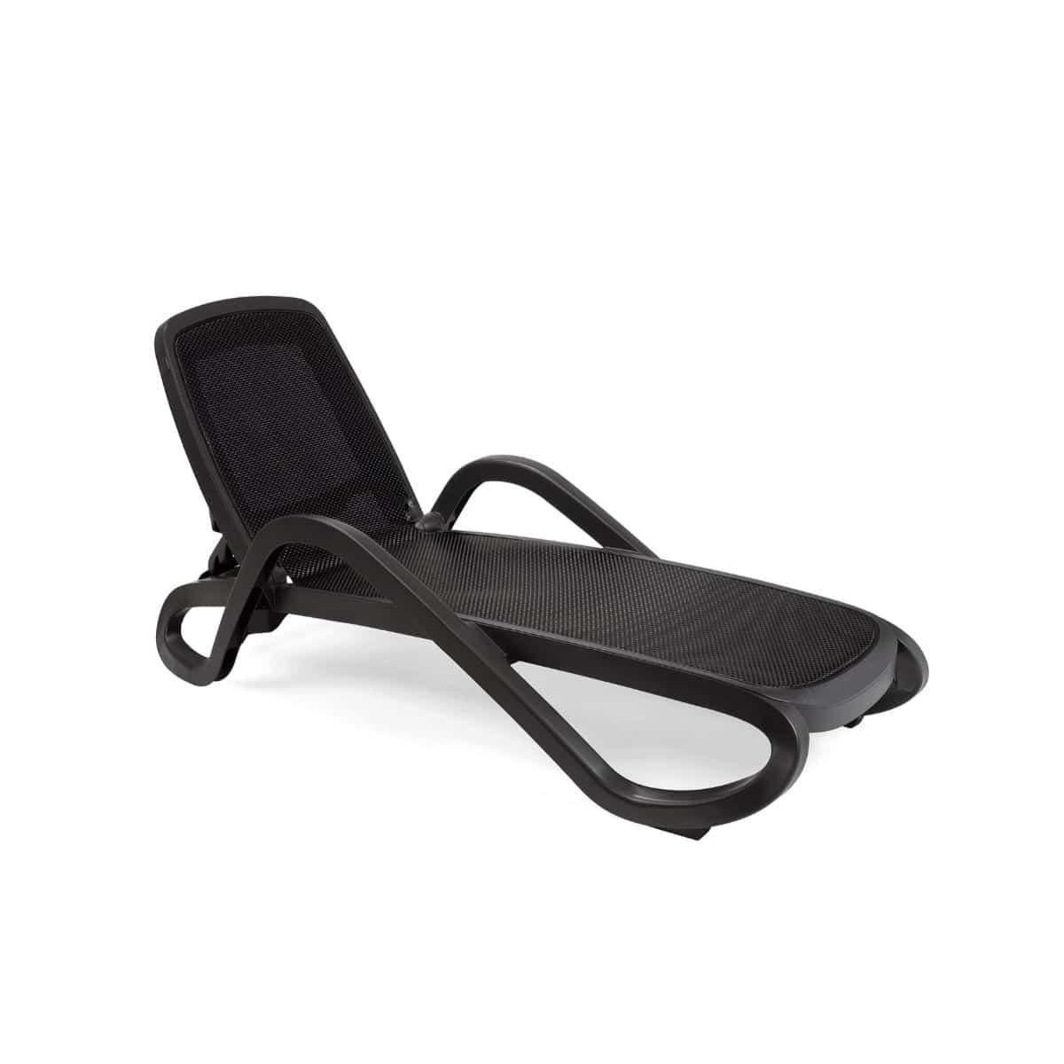 Alfa Chaise Lounge by Nardi