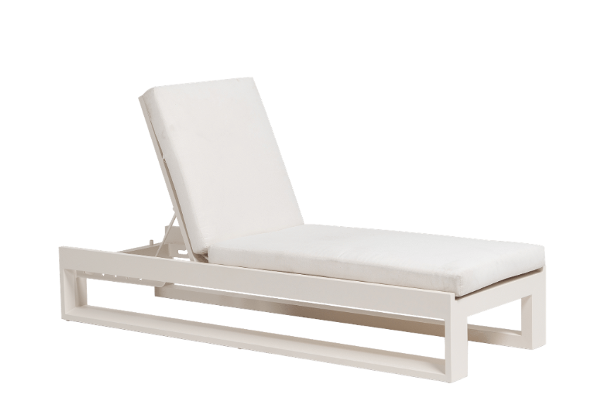 AVENUE Chaise Lounger by Ratana