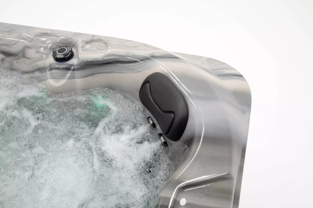 Refresh Hot Tub