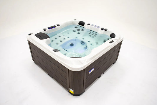 Palma Hot Tub