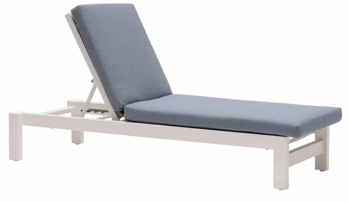 Vienna Chaise Lounger By Ratana