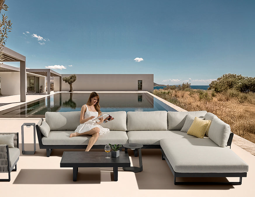 BREEZE coffee table By Couture Jardin