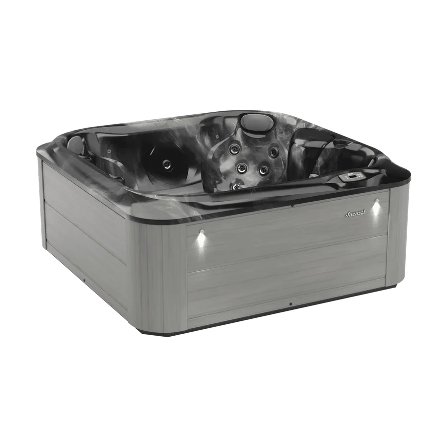 Jacuzzi J-225™ Hot Tub – J-200™ Collection