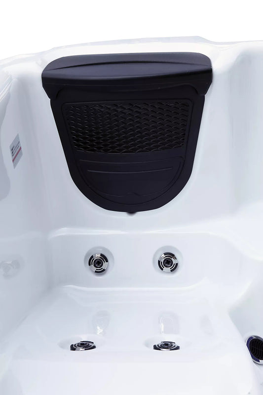 Reims Hot Tub