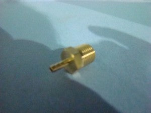 Large Brass Nipple 1/4" NPT x 1/8" Barb