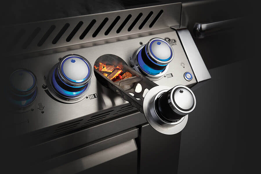 Built-In Prestige PRO 825 RBI with Infrared Rear Burner