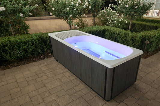 Kodiak by Jacuzzi Cold Plunge