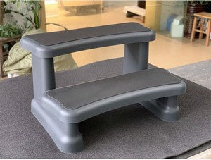 DELUXE SPA STEP - GREY