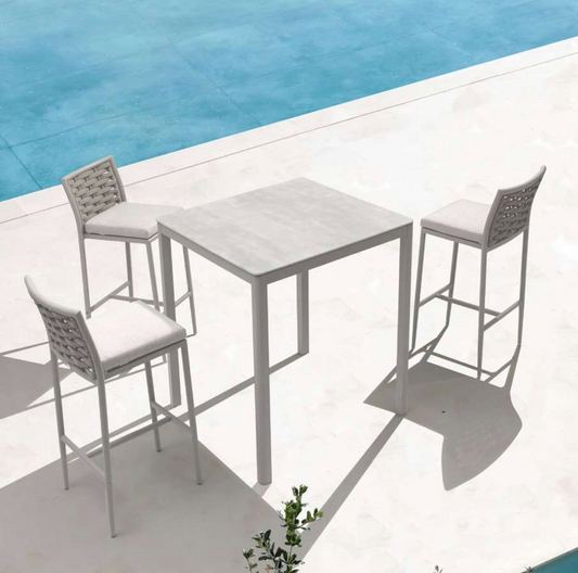LOOP Bar Table – by Couture Jardin