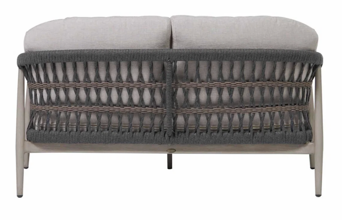 COCONUT GROVE Daybed - By Ratana