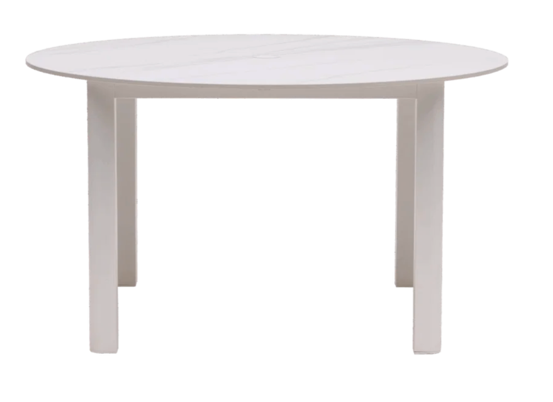 HAMPSHIRE 54" Round Dining Table by Ratana