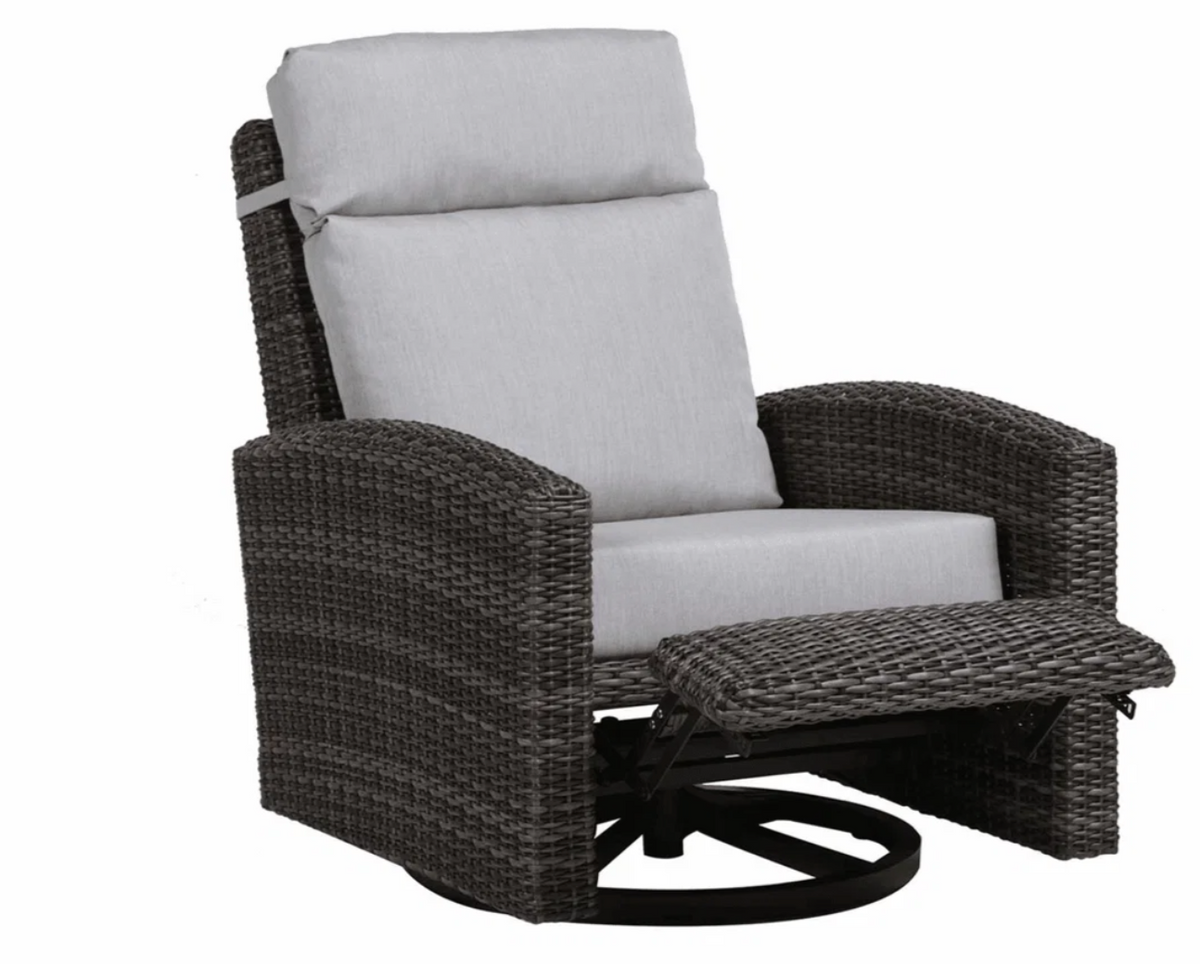 Coral Gables Recliner by Ratana