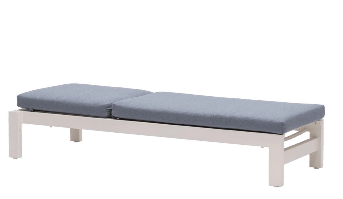Vienna Chaise Lounger By Ratana