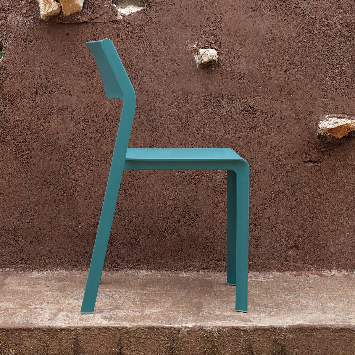 TRILL dining side chair by Nardi