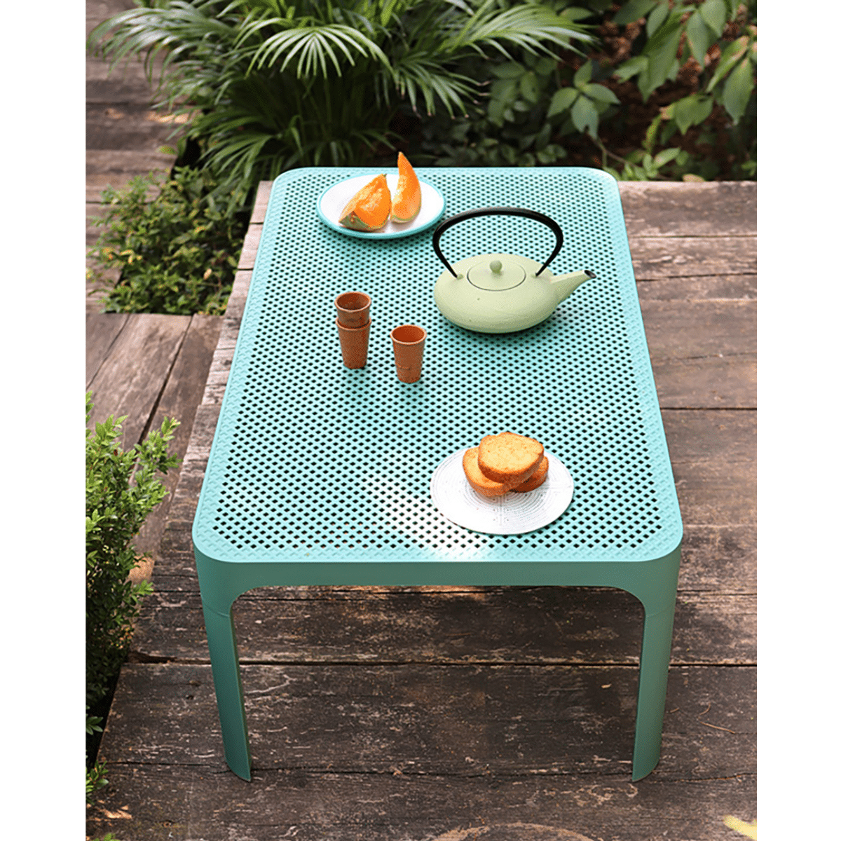 NET 100 coffee table By Nardi