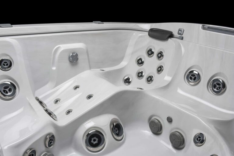 J500 hot tub collection lounge seat