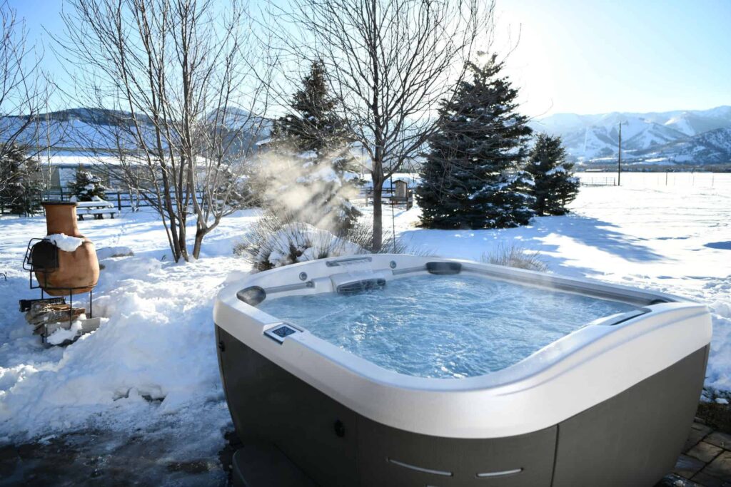 J 500 Hot Tub In Snow Greay Cabinet