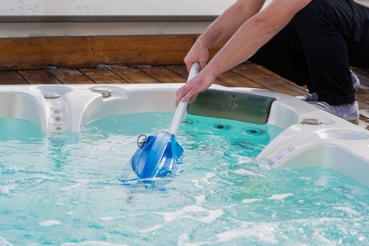 Spa Maintenance - 7 Tips to Keep Your Spa Running Smoothly