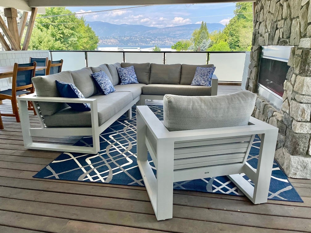 E9 Outdoor Patio Furniture at Crystalview Vancouver