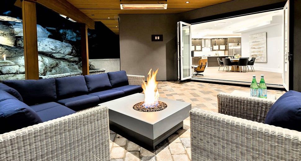 E9 Outdoor Patio Furniture with a firetable