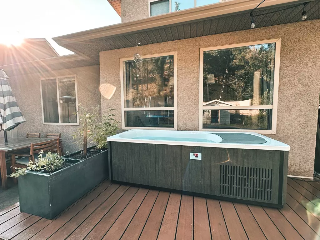 Kodiak cold plunge therapy